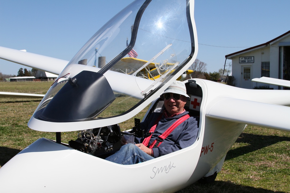 Tidewater Soaring Society gliderport scene.